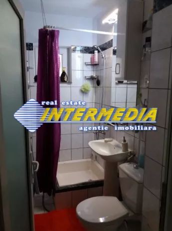 2-camere-de-vanzare-in-cetate-zona-bulevard-4